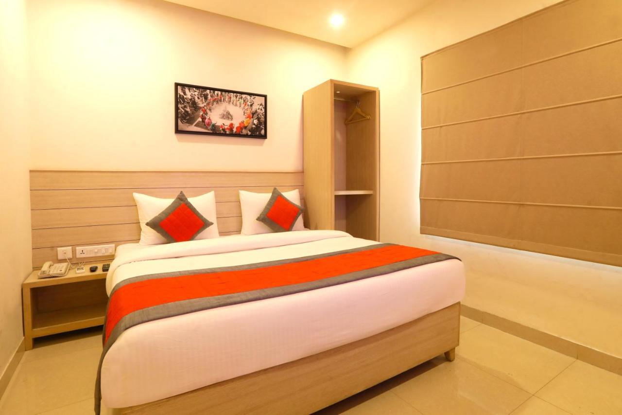 Perfect Plus Just 5 Mins Walk To Golden Temple Amritsar Exterior foto